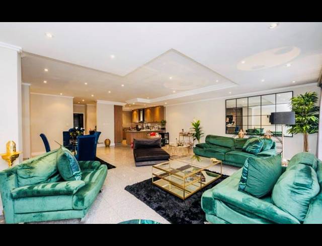 3 BEDROOM APARTMENT FOR SALE IN BEDFORD GARDENS